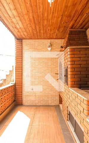 Casa para alugar com 250m², 3 quartos e 2 vagas Casa para alugar com 250m², 3 quartos e 2 vagasChurrasqueira