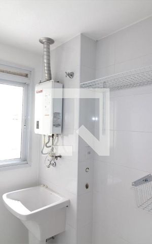 Apartamento para alugar com 64m², 2 quartos e 1 vagaÁrea serviço