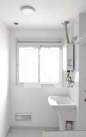 Apartamento para alugar com 64m², 2 quartos e 1 vagaÁrea serviço