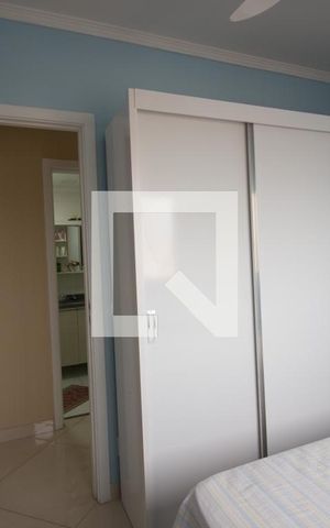 Apartamento para alugar com 60m², 2 quartos e 1 vagasuíte