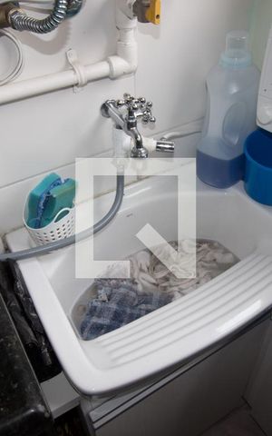 Apartamento para alugar com 60m², 2 quartos e 1 vagaÁrea de Serviço