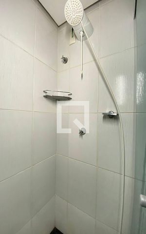 Apartamento à venda com 109m², 2 quartos e 1 vagaBox do Banheiro