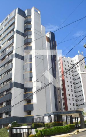 Apartamento para alugar com 100m², 3 quartos e 1 vagafachada