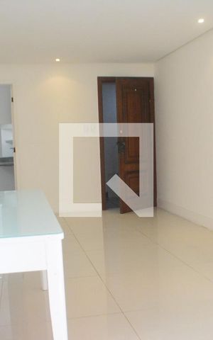 Apartamento para alugar com 100m², 3 quartos e 1 vagaSala 
