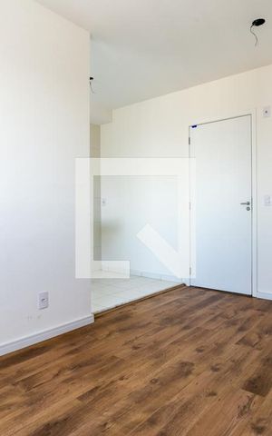 Apartamento à venda com 41m², 2 quartos e 1 vaga Apartamento à venda com 41m², 2 quartos e 1 vagaSala