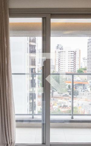 Studio para alugar com 36m², 1 quarto e sem vaga Studio para alugar com 36m², 1 quarto e sem vagaSacada