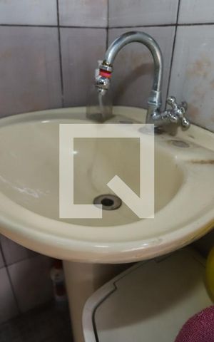 Casa à venda com 400m², 5 quartos e 3 vagasBanheiro de Serviço
