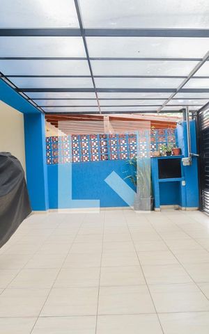 Casa à venda com 400m², 5 quartos e 3 vagasGaragem