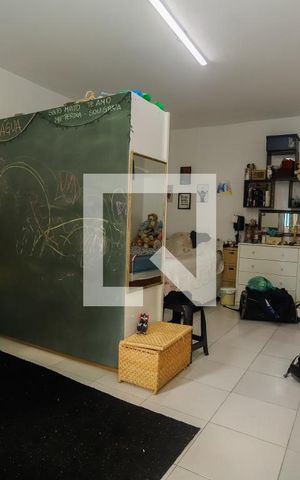Casa à venda com 400m², 5 quartos e 3 vagasQuarto e Sala
