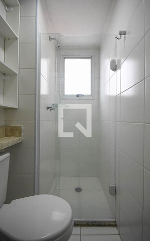 Apartamento para alugar com 42m², 2 quartos e 1 vaga Apartamento para alugar com 42m², 2 quartos e 1 vagaBanheiro