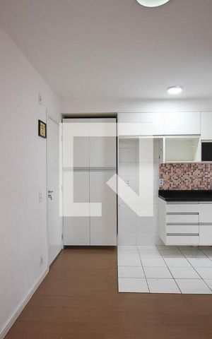 Apartamento para alugar com 42m², 2 quartos e 1 vaga Apartamento para alugar com 42m², 2 quartos e 1 vagaSala