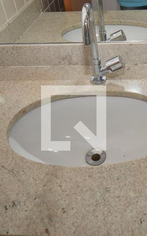 Apartamento para alugar com 65m², 2 quartos e 1 vagaBanheiro Social
