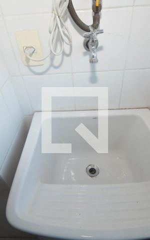 Apartamento para alugar com 65m², 2 quartos e 1 vagaCozinha e Área de Serviço