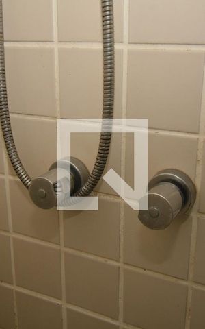 Apartamento para alugar com 65m², 2 quartos e 1 vagaBanheiro da Suíte