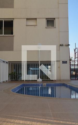 Apartamento para alugar com 65m², 2 quartos e 1 vagaÁrea comum - Piscina