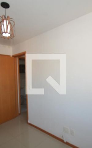 Apartamento para alugar com 65m², 2 quartos e 1 vagaSuíte