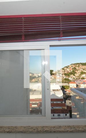 Apartamento para alugar com 65m², 2 quartos e 1 vagaCozinha e Área de Serviço