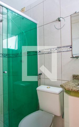 Apartamento para alugar com 130m², 2 quartos e 2 vagas Apartamento para alugar com 130m², 2 quartos e 2 vagasBanheiro do quarto 1