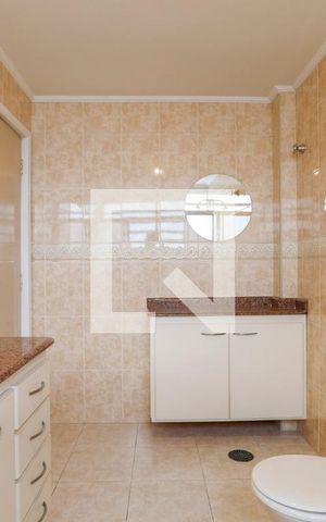 Apartamento para alugar com 256m², 4 quartos e 3 vagasBanheiro da Suíte
