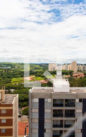 Apartamento à venda com 296m², 4 quartos e 3 vagas Apartamento à venda com 296m², 4 quartos e 3 vagasVISTA DA SUITE CONJUGADA 2