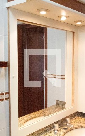 Apartamento à venda com 296m², 4 quartos e 3 vagas Apartamento à venda com 296m², 4 quartos e 3 vagasBANHEIRO DA SUITE 3