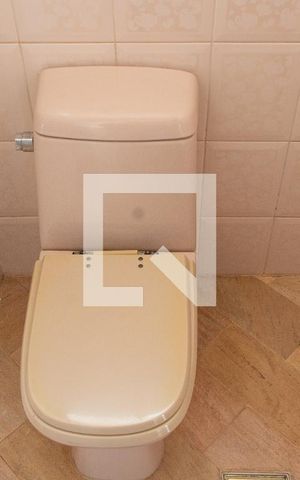 Apartamento à venda com 296m², 4 quartos e 3 vagas Apartamento à venda com 296m², 4 quartos e 3 vagasLAVABO