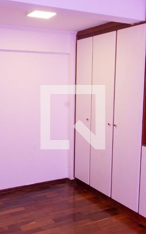 Apartamento à venda com 296m², 4 quartos e 3 vagas Apartamento à venda com 296m², 4 quartos e 3 vagasQUARTO 4 COBERTURA