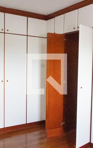 Apartamento à venda com 296m², 4 quartos e 3 vagas Apartamento à venda com 296m², 4 quartos e 3 vagasSUITE CONJUGADA 3