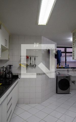 Apartamento à venda com 107m², 3 quartos e 2 vagasCozinha