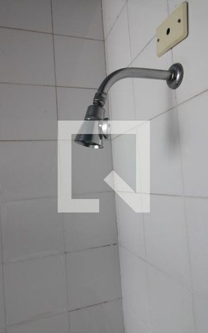 Casa à venda com 650m², 6 quartos e sem vagaChuveiro