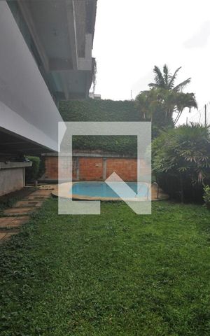 Casa à venda com 650m², 6 quartos e sem vagaÁrea Externa