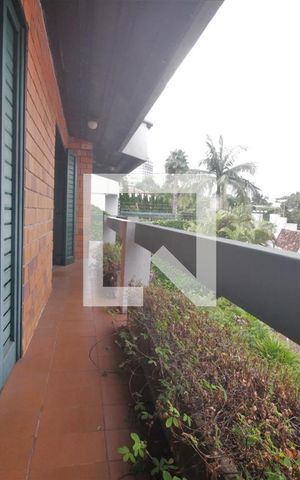 Casa à venda com 650m², 6 quartos e sem vagaVaranda