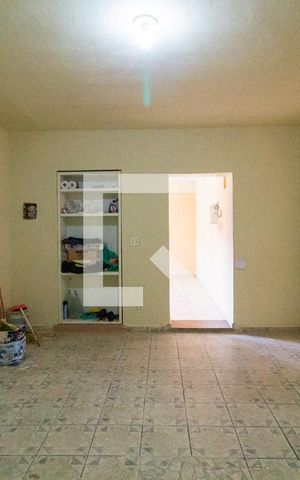 Casa de condomínio para alugar com 70m², 2 quartos e sem vaga Casa de condomínio para alugar com 70m², 2 quartos e sem vagaQuarto 1