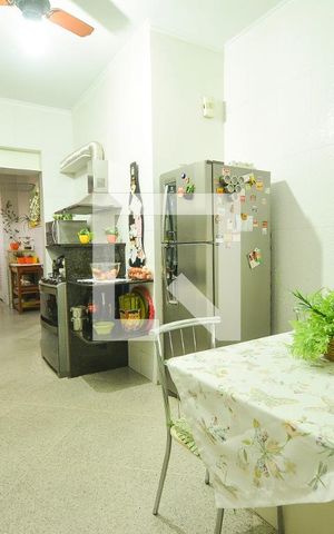 Apartamento à venda com 260m², 4 quartos e 1 vagaCozinha