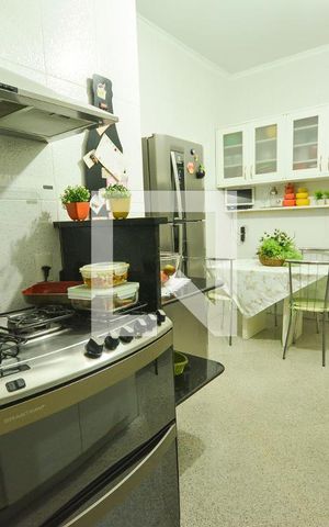 Apartamento à venda com 260m², 4 quartos e 1 vagaCozinha