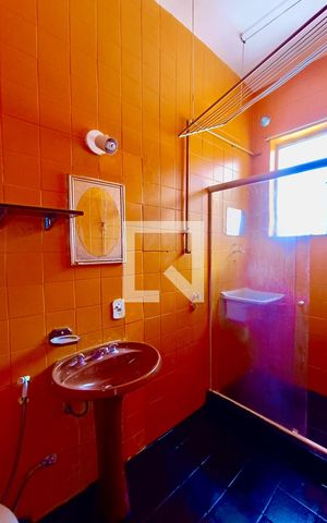 Apartamento à venda com 43m², 1 quarto e sem vaga Apartamento à venda com 43m², 1 quarto e sem vagaBanheiro social