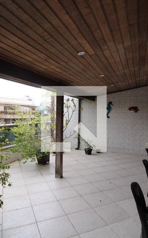 Apartamento à venda com 334m², 3 quartos e 4 vagasVaranda