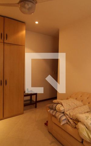 Apartamento à venda com 334m², 3 quartos e 4 vagasQuarto 1