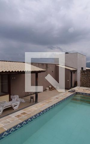 Apartamento à venda com 334m², 3 quartos e 4 vagasÁrea Externa - 2º andar