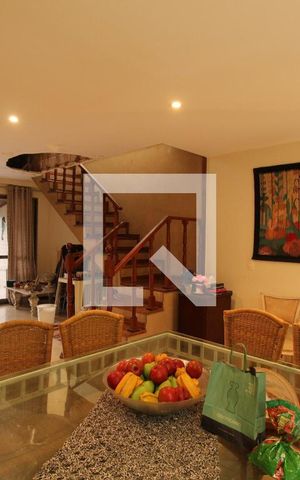 Apartamento à venda com 334m², 3 quartos e 4 vagasSala
