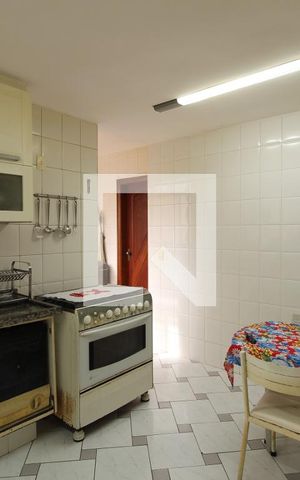Apartamento à venda com 334m², 3 quartos e 4 vagasCozinha