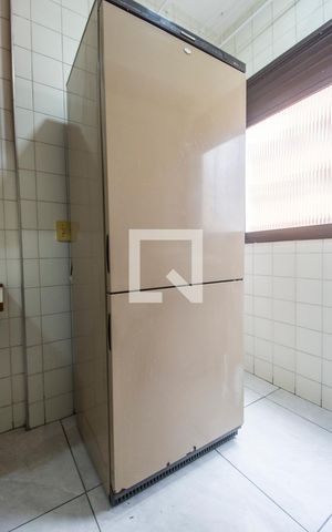 Apartamento à venda com 82m², 3 quartos e 1 vagaÁrea de Serviço