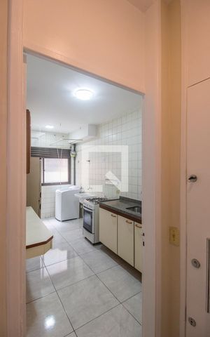 Apartamento à venda com 82m², 3 quartos e 1 vagaCozinha
