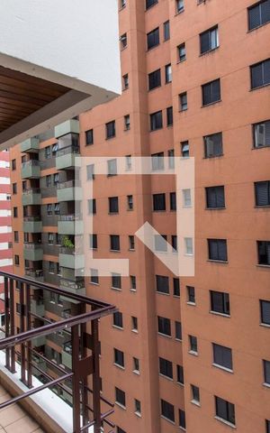 Apartamento à venda com 82m², 3 quartos e 1 vagaVista
