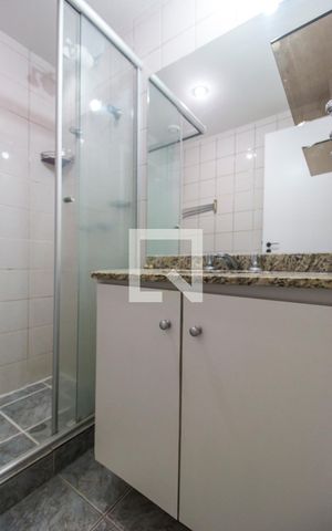 Apartamento à venda com 82m², 3 quartos e 1 vagaBanheiro