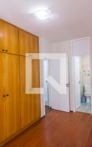 Apartamento à venda com 82m², 3 quartos e 1 vagaSuíte