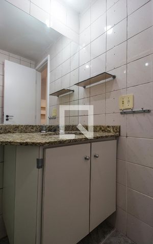 Apartamento à venda com 82m², 3 quartos e 1 vagaBanheiro