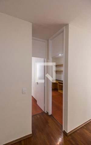 Apartamento à venda com 82m², 3 quartos e 1 vagaCorredor