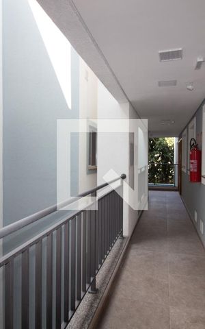 Apartamento à venda com 42m², 2 quartos e sem vagaCorredor do Andar