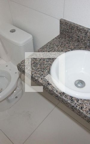 Apartamento à venda com 42m², 2 quartos e sem vagaBanheiro